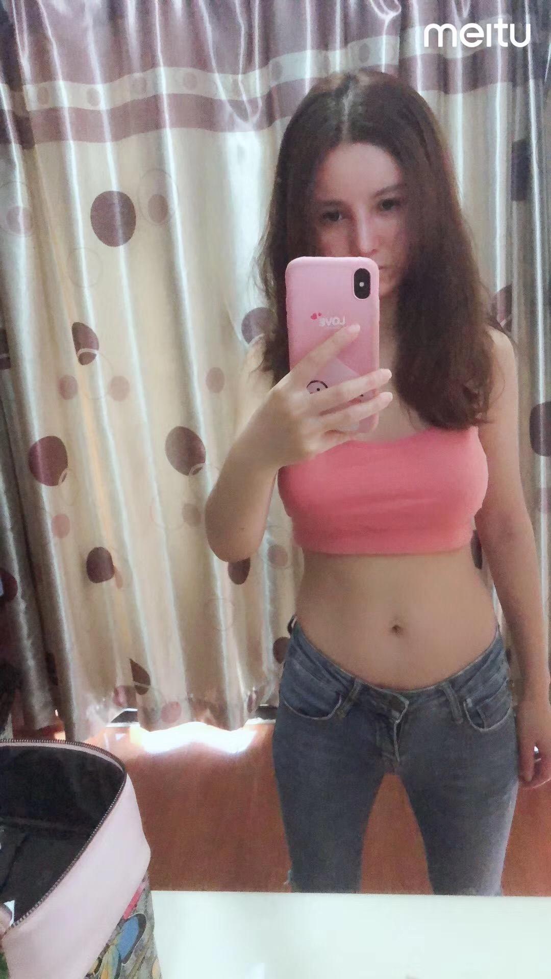 成都体验异域风情美女