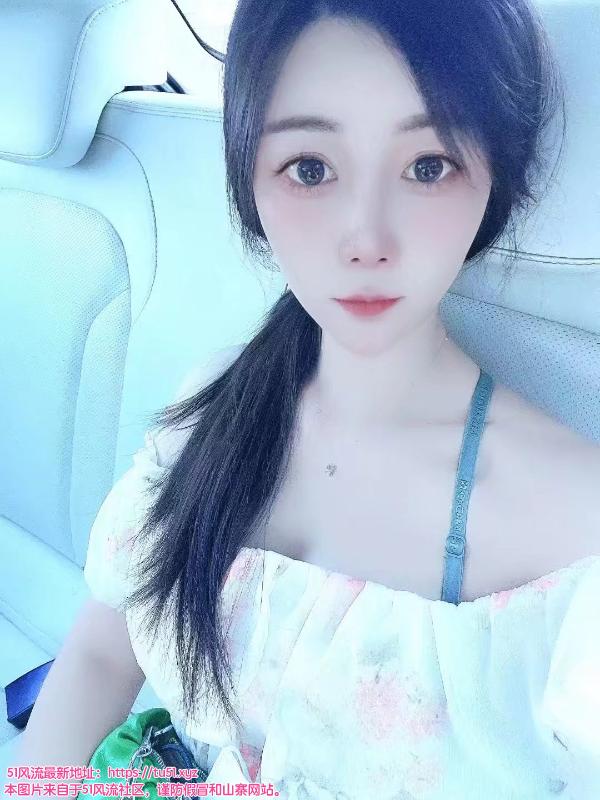 天府三街月月