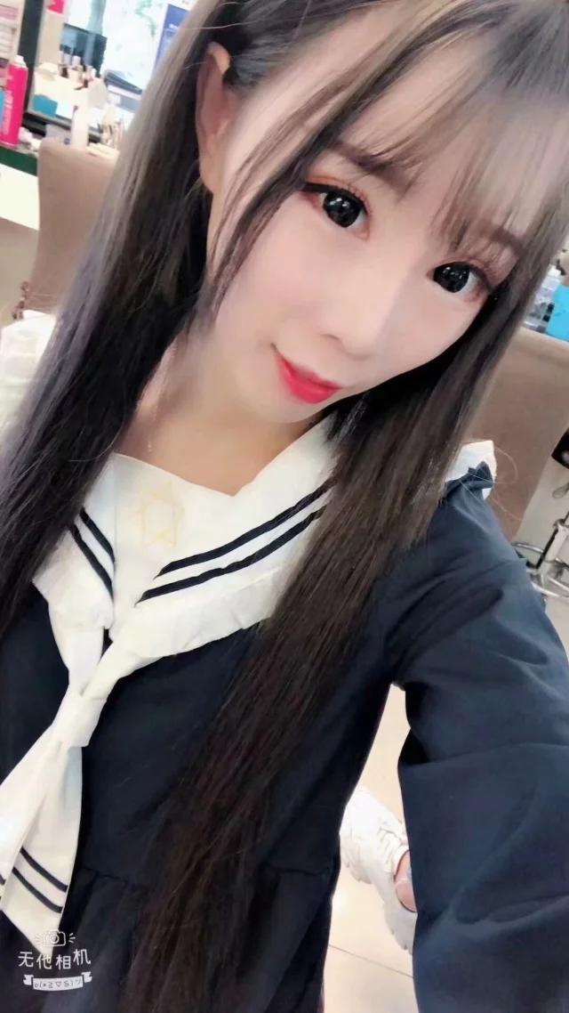 【2019年10月】成都南门171极品丝袜腿控妹妹