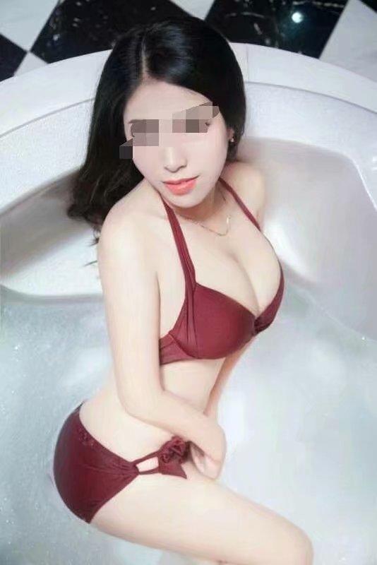 成都女孩佳佳