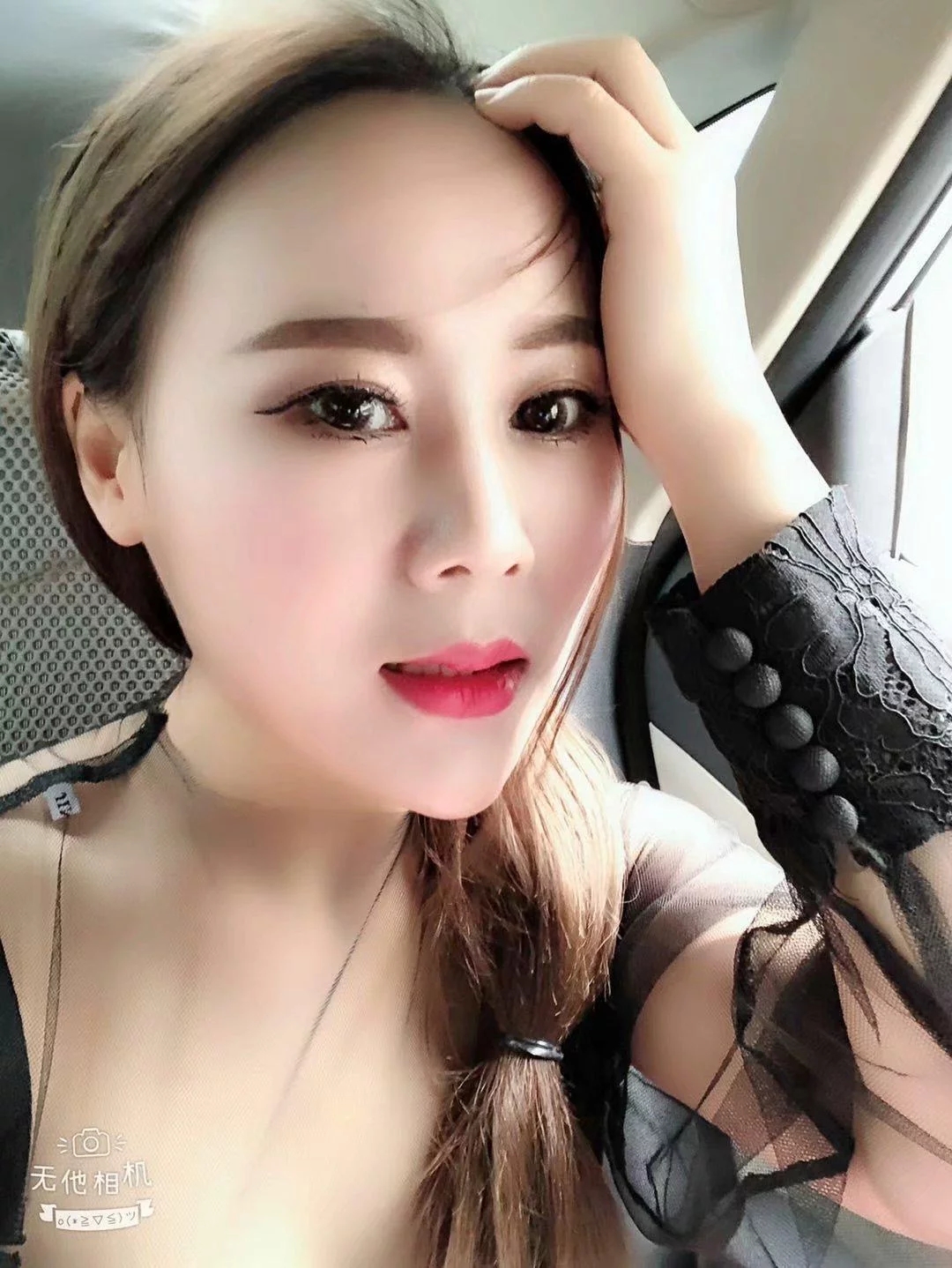 郫县龙湖时代天街体验水多妹子