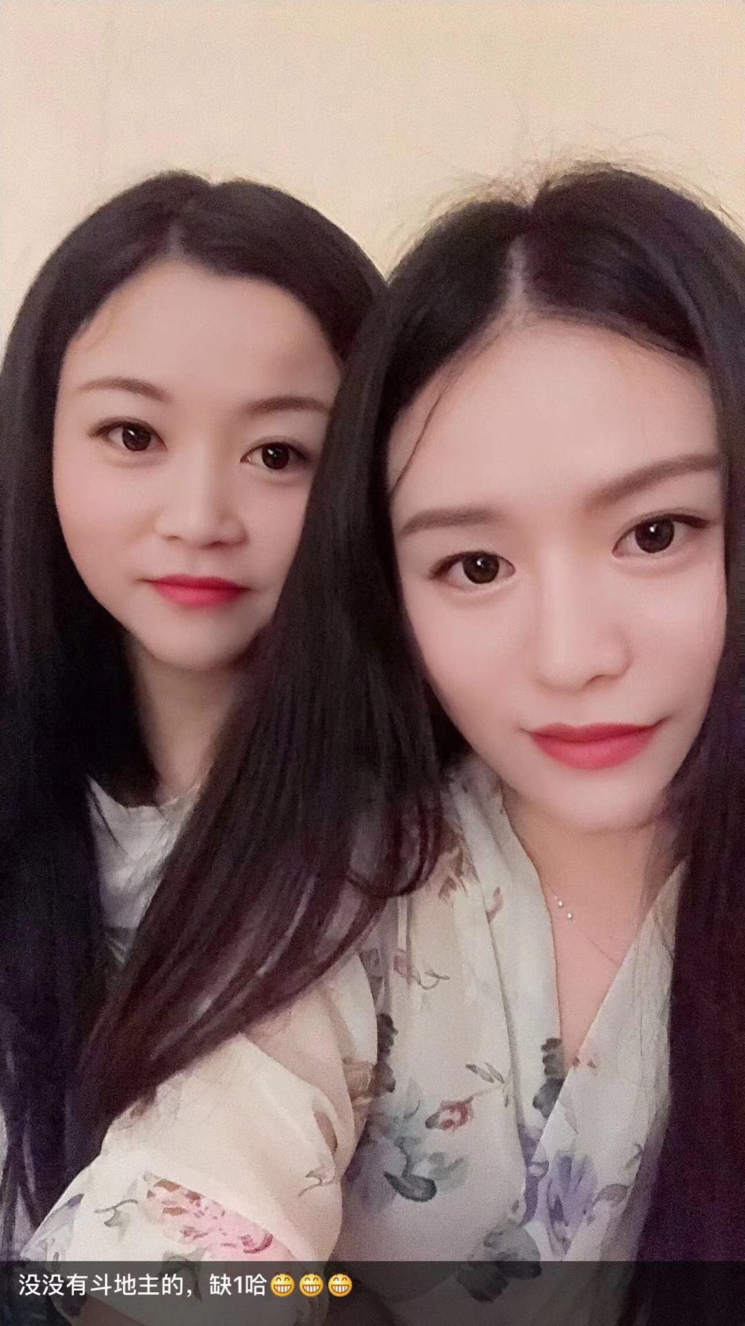 成都【2019年11月】成都温江体验白嫩美女