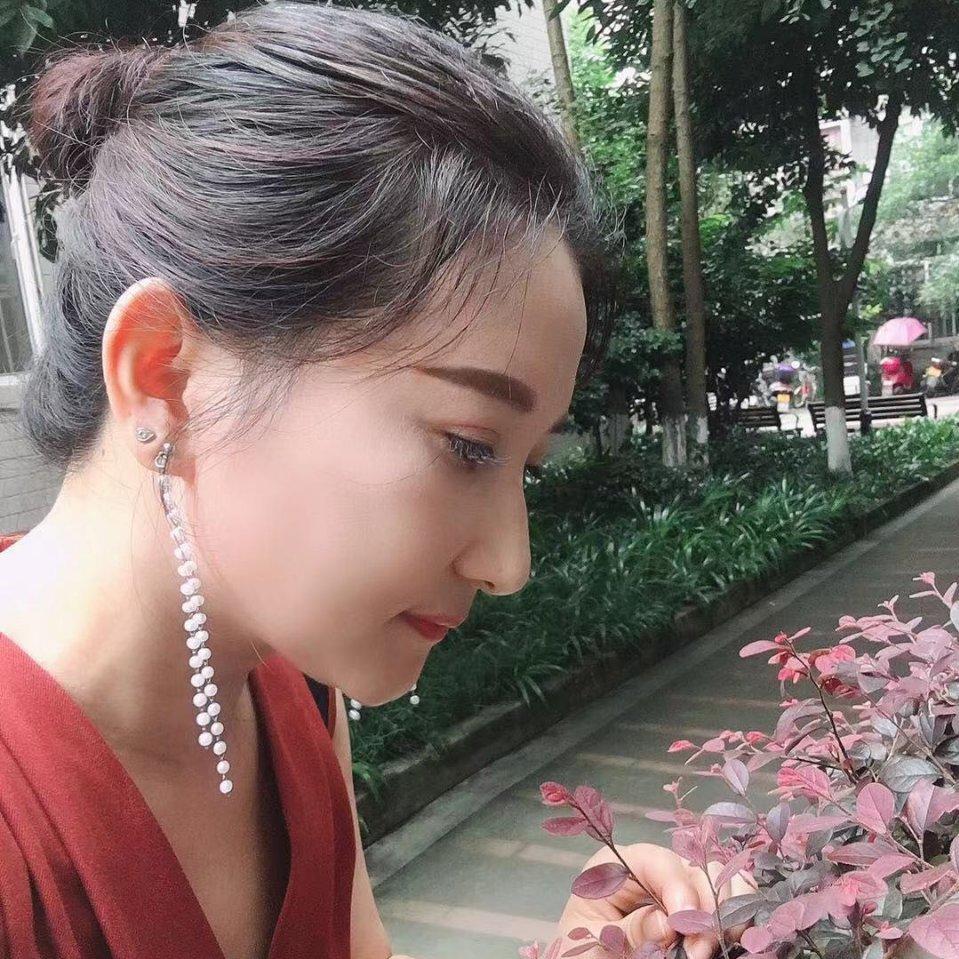 成都【2019年11月】成都有点气质熟女服务一般