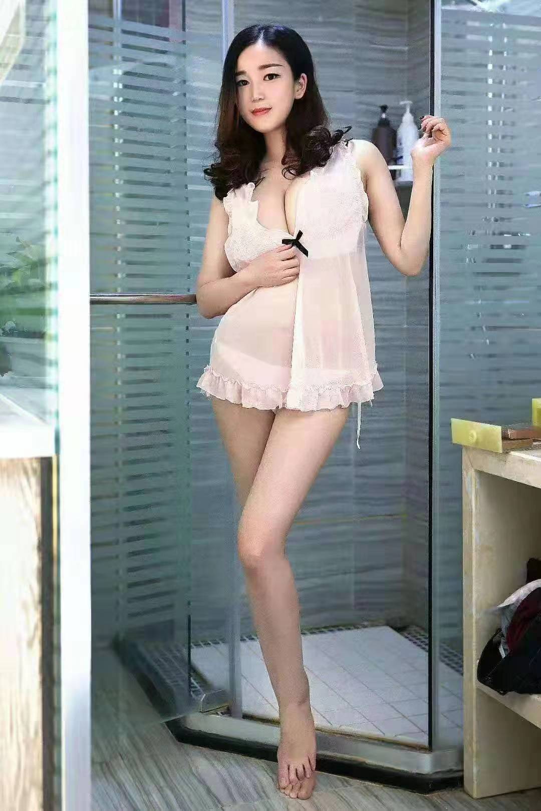 成都市中心不错的一个妹子
