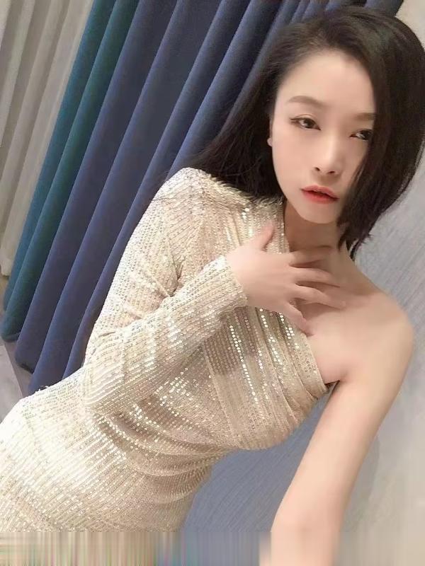 高新白玫瑰