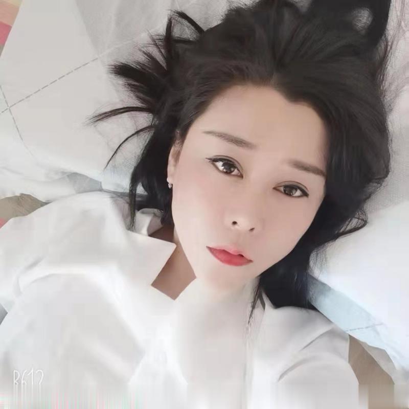 天府三街蝴蝶逼小艾