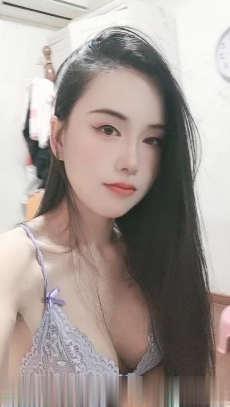 吸精美少妇
