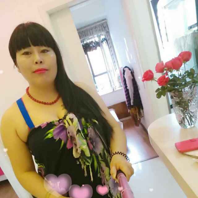 喜欢熟女的来，放得开，服务相当巴适