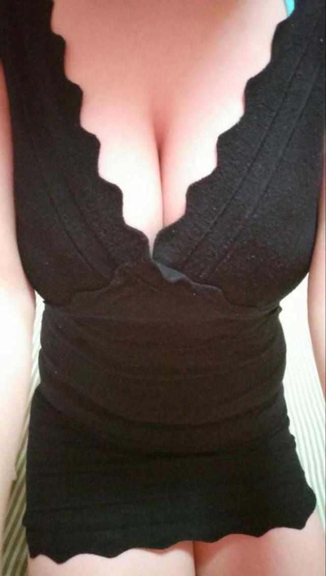 成都胸大活好人还乖的小妹