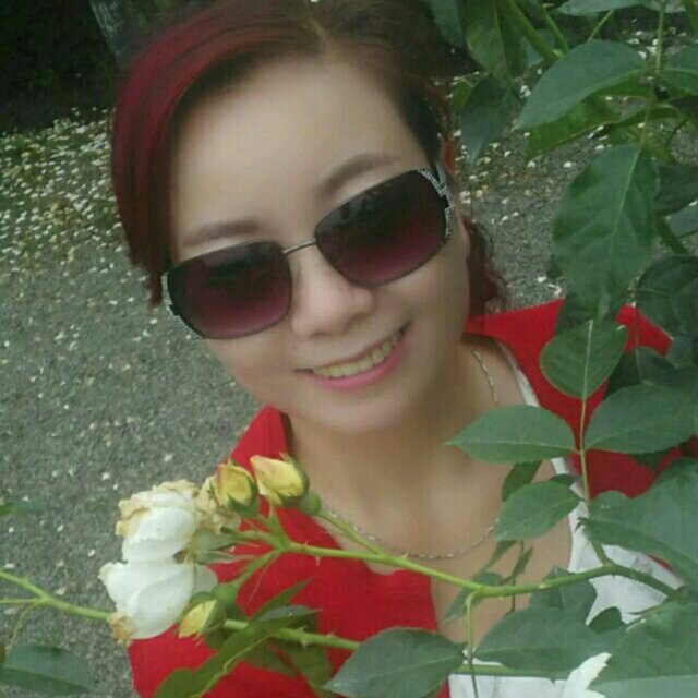 喜欢重口味的有福了。极品嫂夫人随便擦