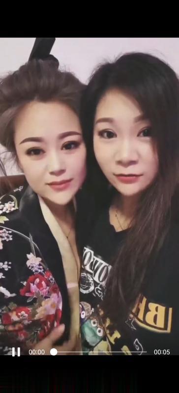 西城区双飞姐妹花