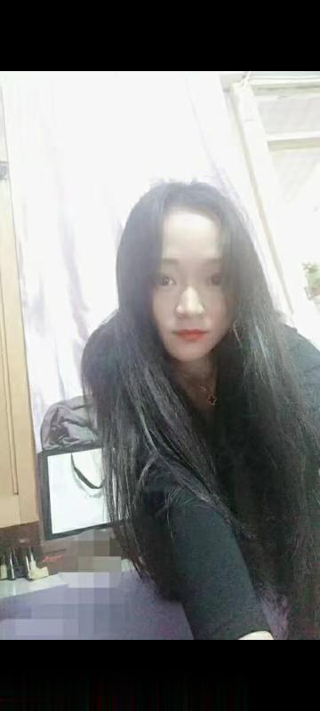 能抱起干的四川瘦妹