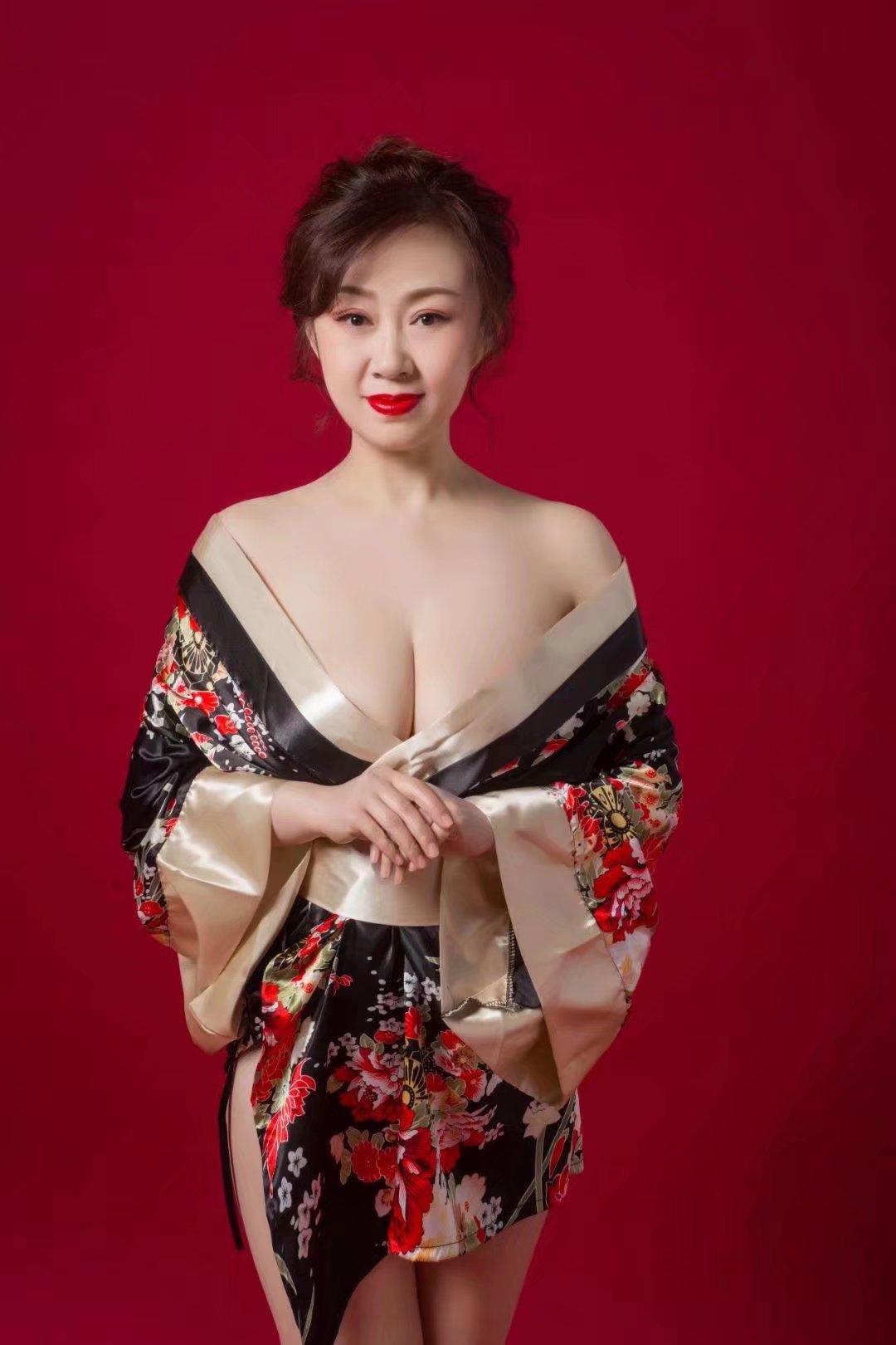 海淀气质熟女鱼美人