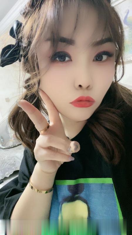 冰火很有亮点骚妹
