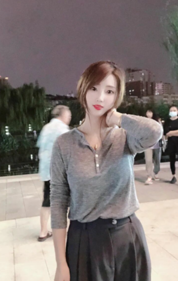 锦江区小桃红：乖巧粉嫩情人系
