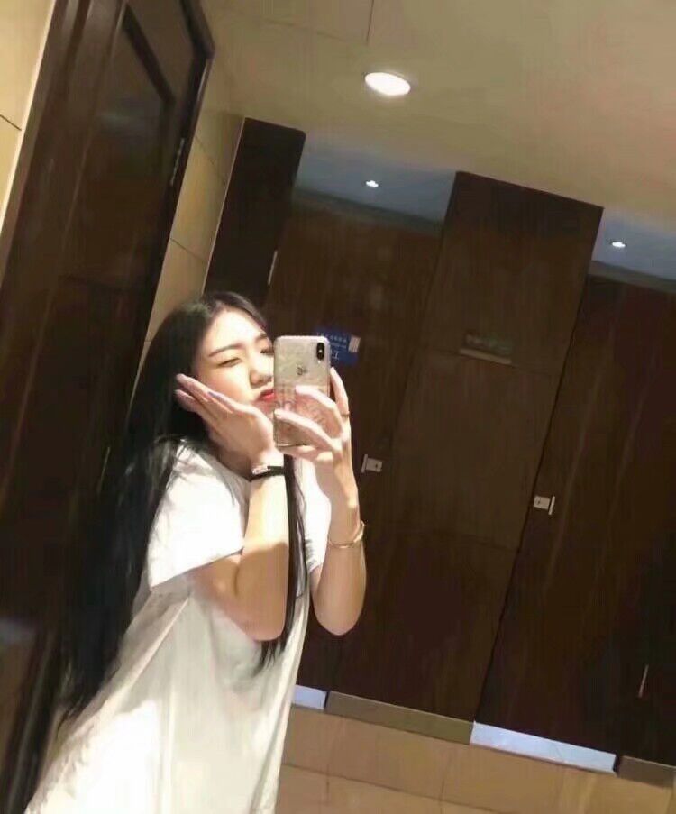 锦江区飞燕：颜值在线，亲和力强，口技不一般
