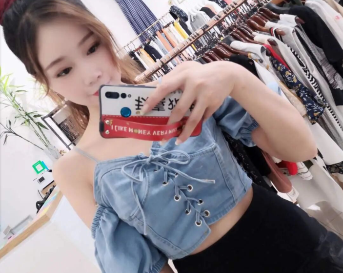 双流区雪莲花：清纯系小美女，服务细心口活超棒
