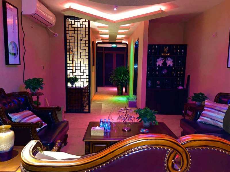 私密店小妹海选服务一级棒