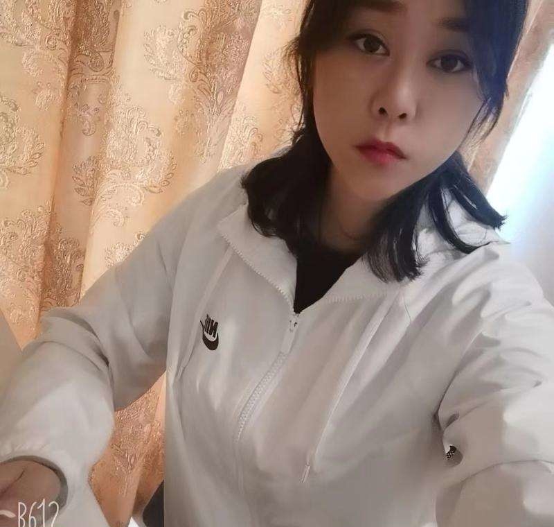成都人间尤物小爱