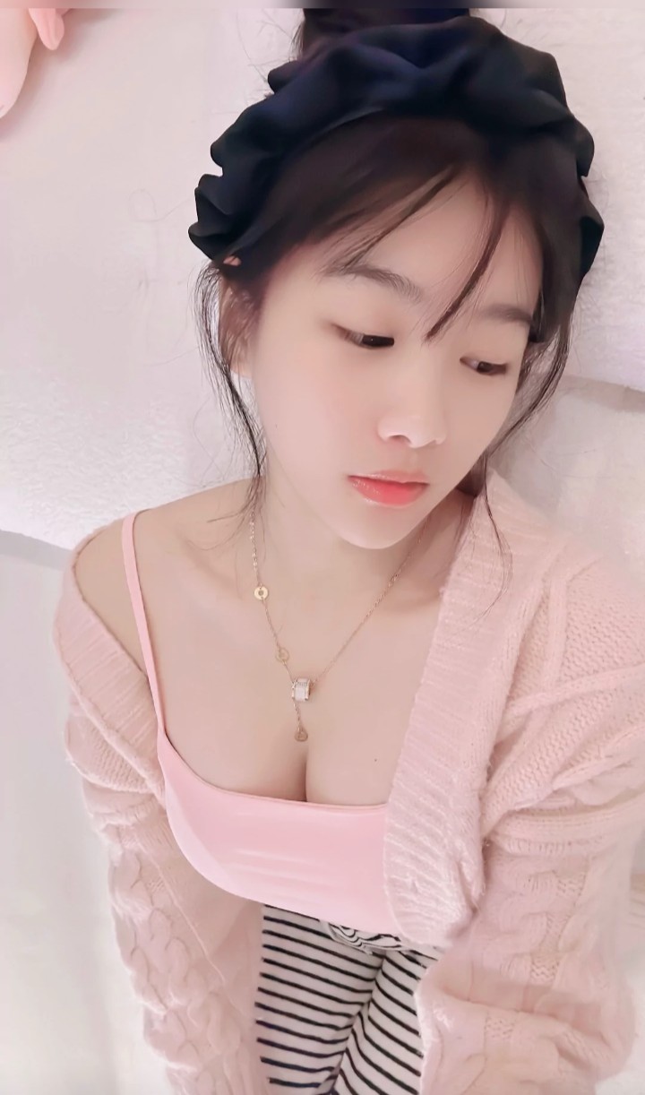 武侯区验证新人紫紫，此嫩妹必火