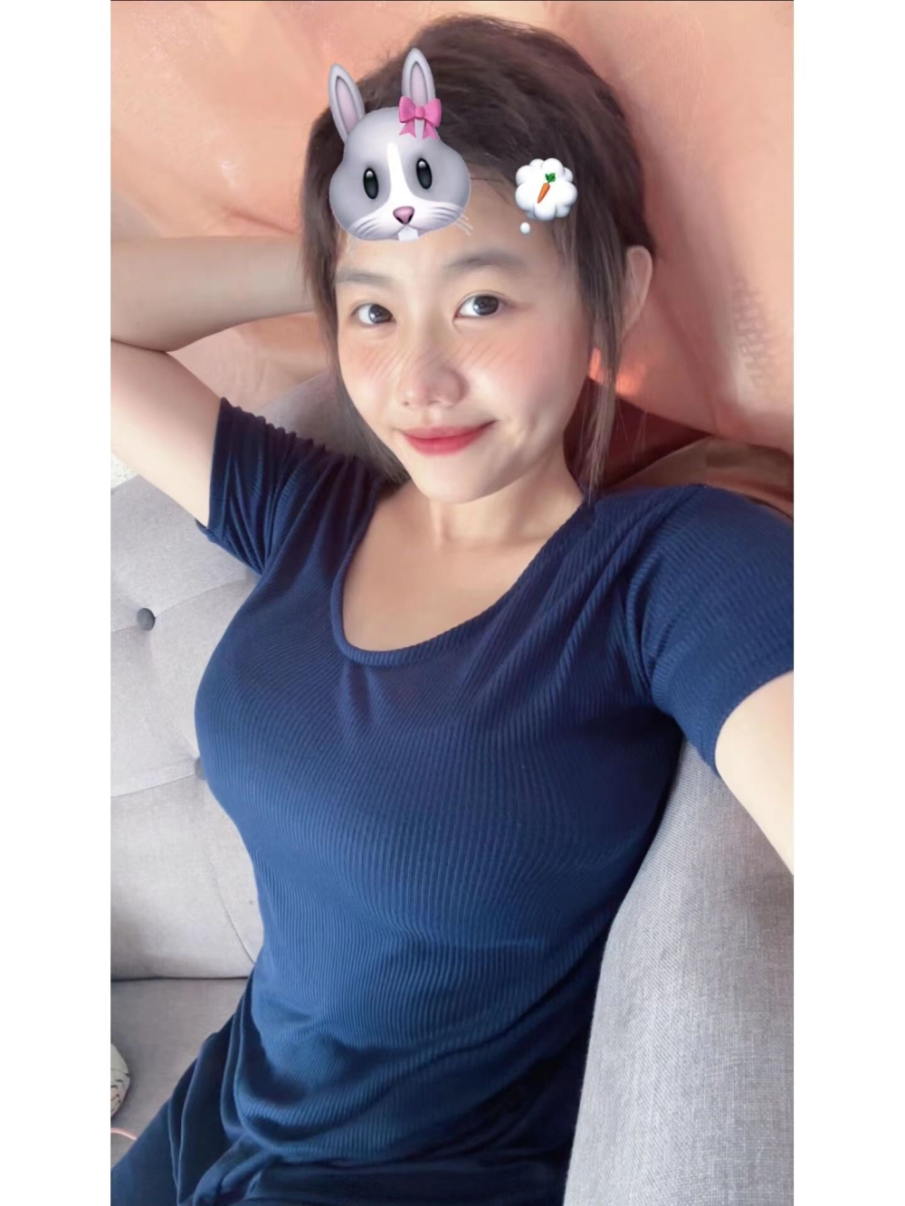 床上风骚水多小嫩妹